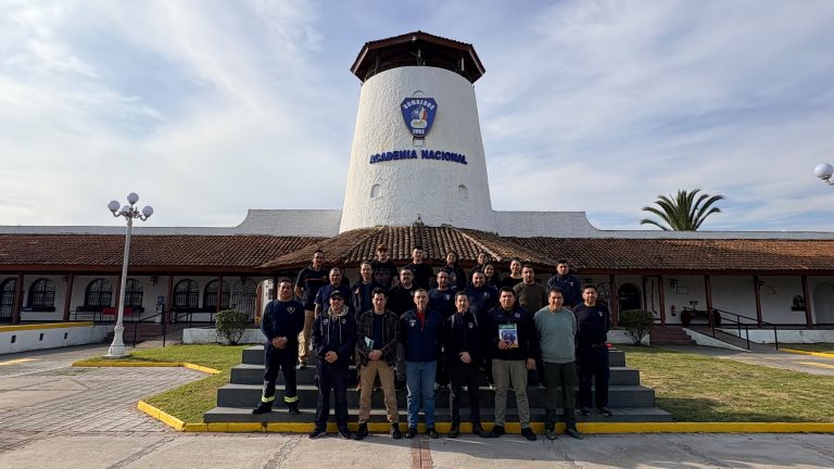 10 primerinos participaron y aprobaron exitosamente Curso de operador Hazmat en campus central